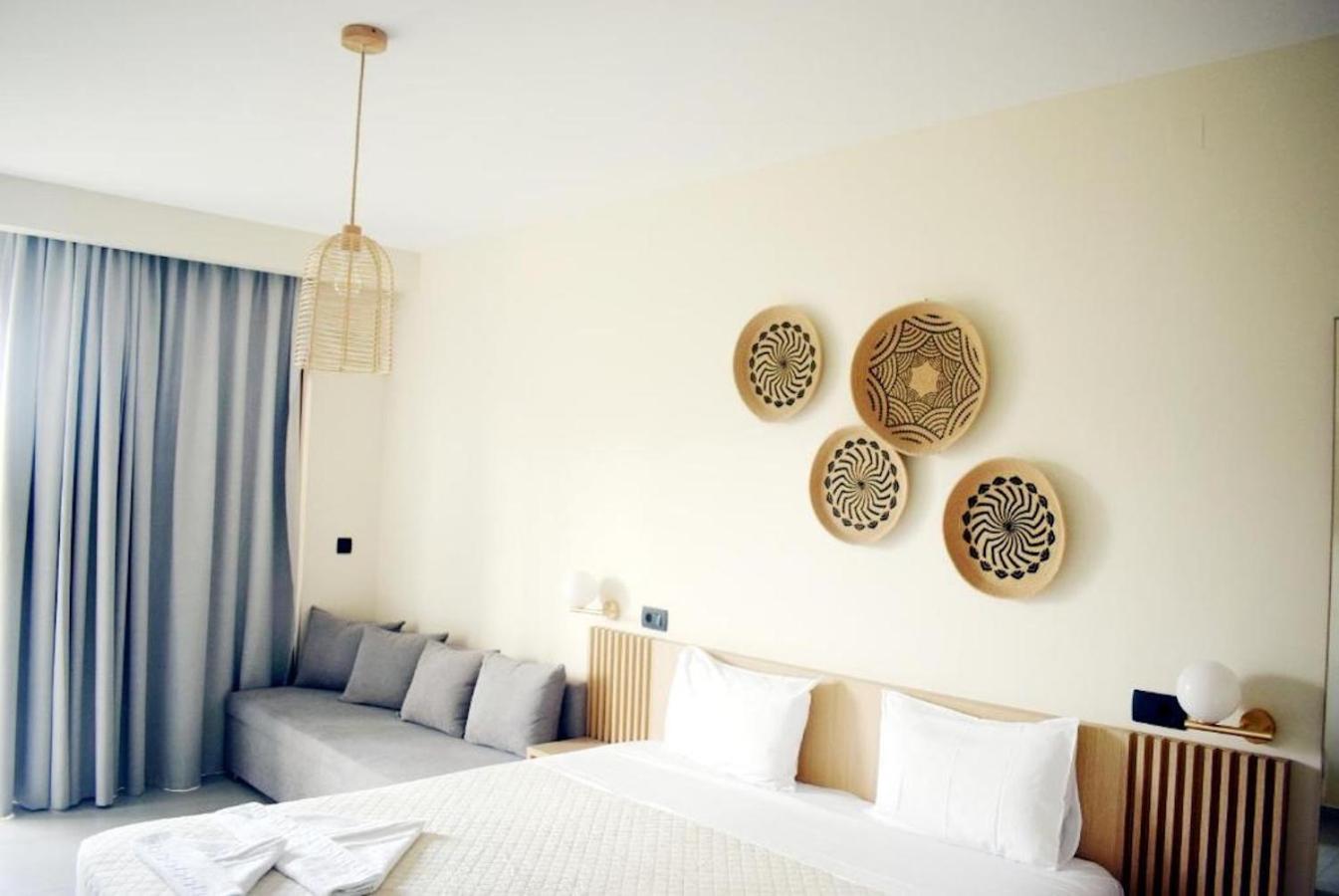 La Palma Beachfront Suites 耶奥伊乌波利斯 客房 照片